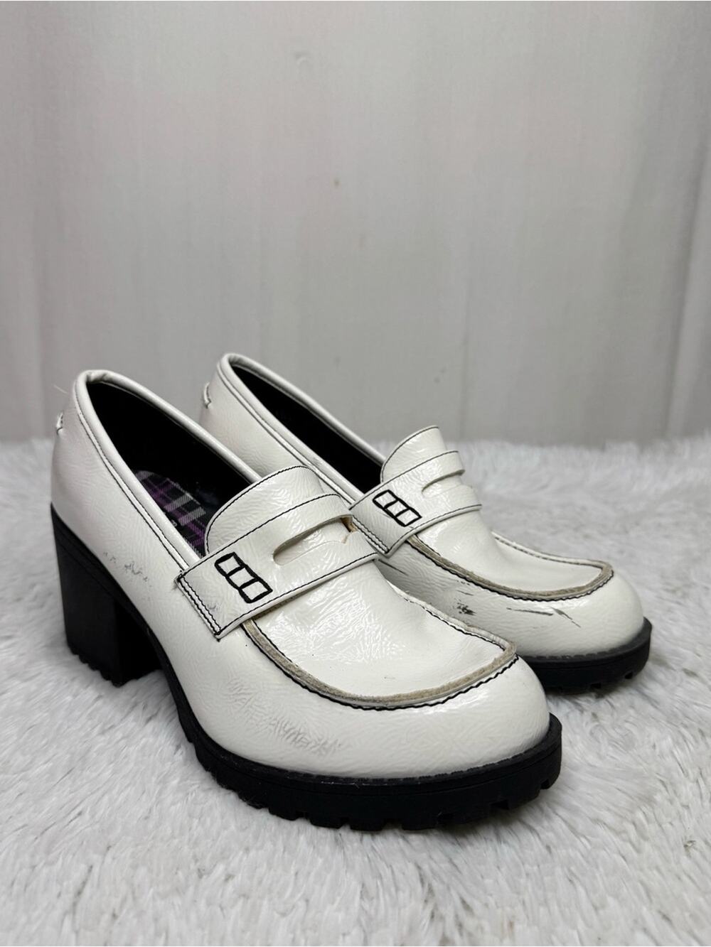 DIRTY LAUNDRY / Lita white patent leather chunky heeled loafers / 8